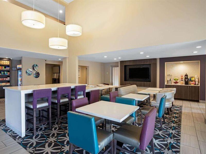 La Quinta Inn & Suites By Wyndham Las Vegas Nellis Exterior foto