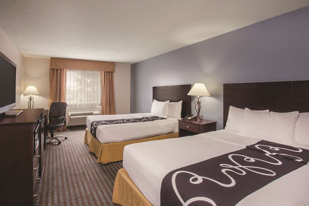 La Quinta Inn & Suites By Wyndham Las Vegas Nellis Zimmer foto