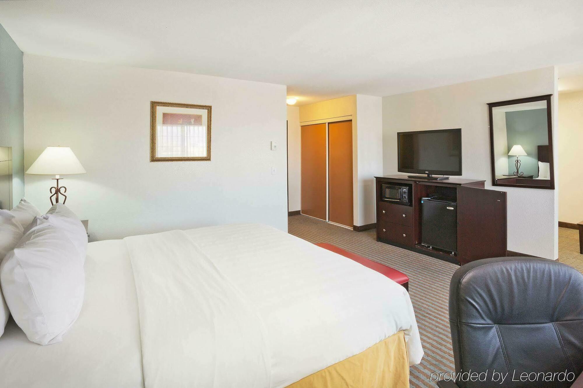 La Quinta Inn & Suites By Wyndham Las Vegas Nellis Exterior foto